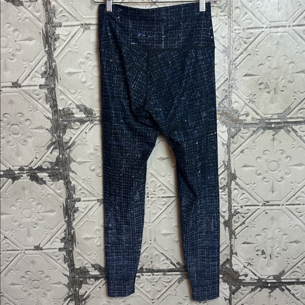 Peloton sparkly Navy Leggings - Picture 4 of 5